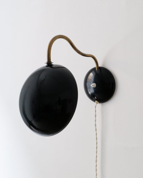 ASEA E1325 table lamp 1940 Swedish black lacquer conical shade with brass stem mid-century lighting