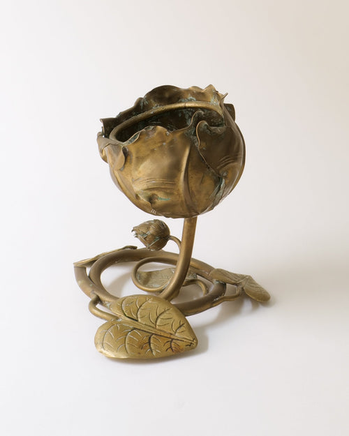 French Art Nouveau brass rose vide-poche, c.1900, side view showing sinuous stem and leaf base