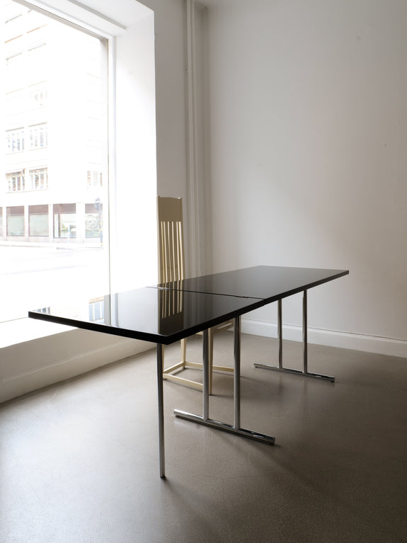 Eileen Gray Lou Perou Extendable Table
