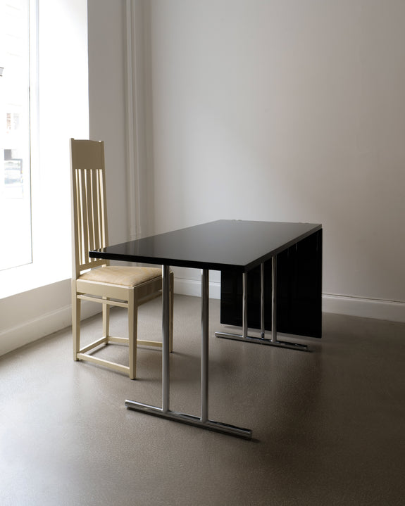 Eileen Gray Lou Perou Extendable Table