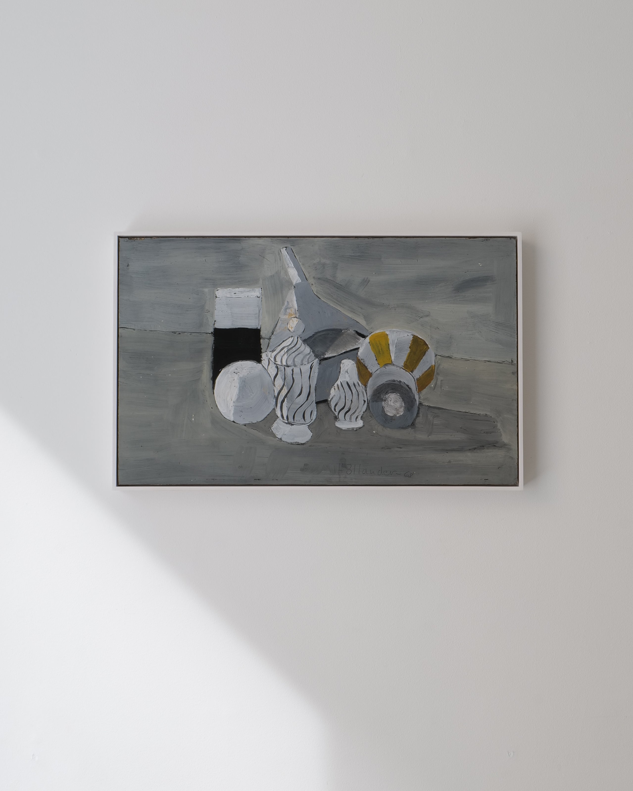 Gunnar Hållander Grått o svart stilleben 1968, oil on panel, grey and white still life with ochre accents