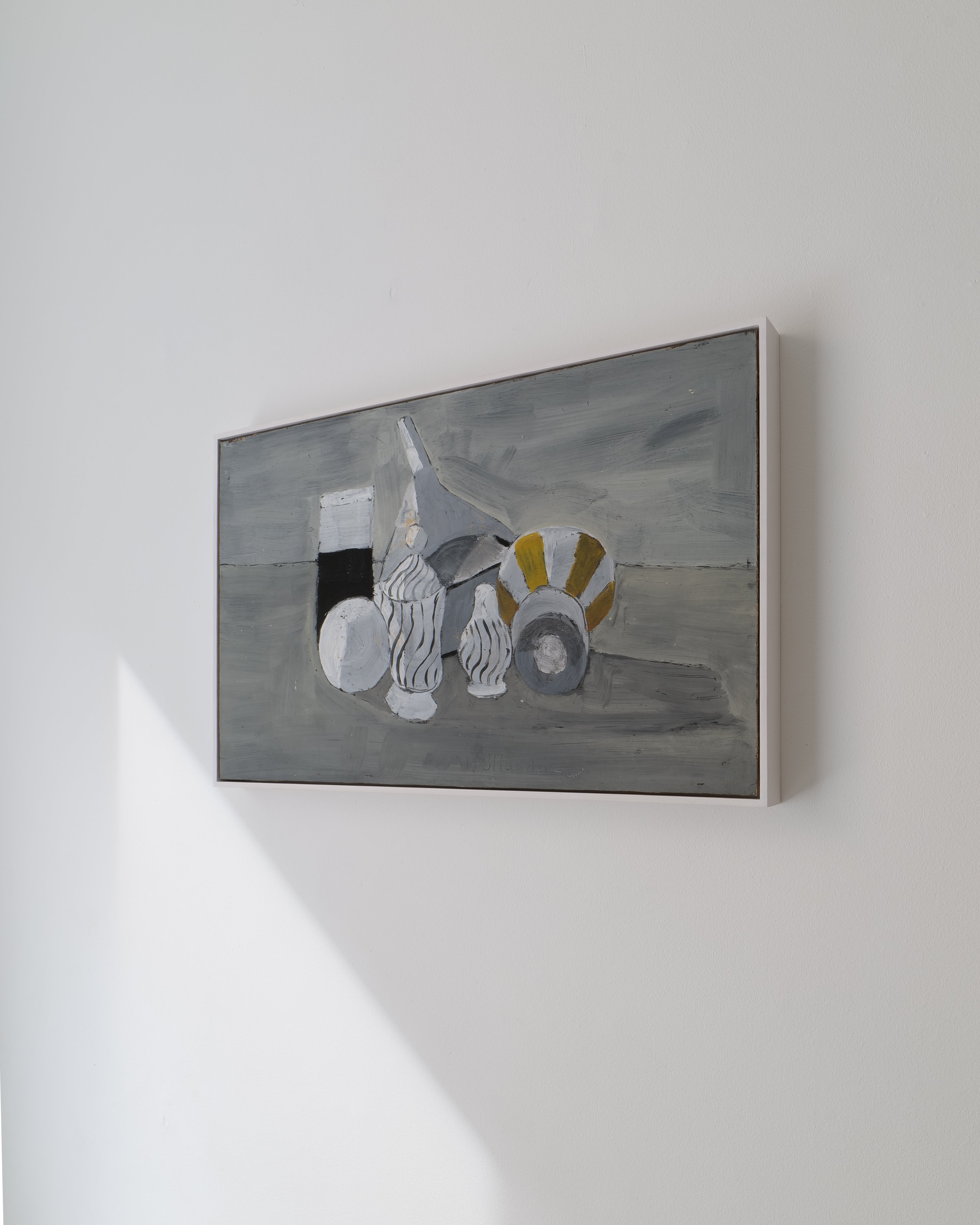 Full framed side view of Gunnar Hållander still life in painted beech wood box frame, 49.5 × 73cm