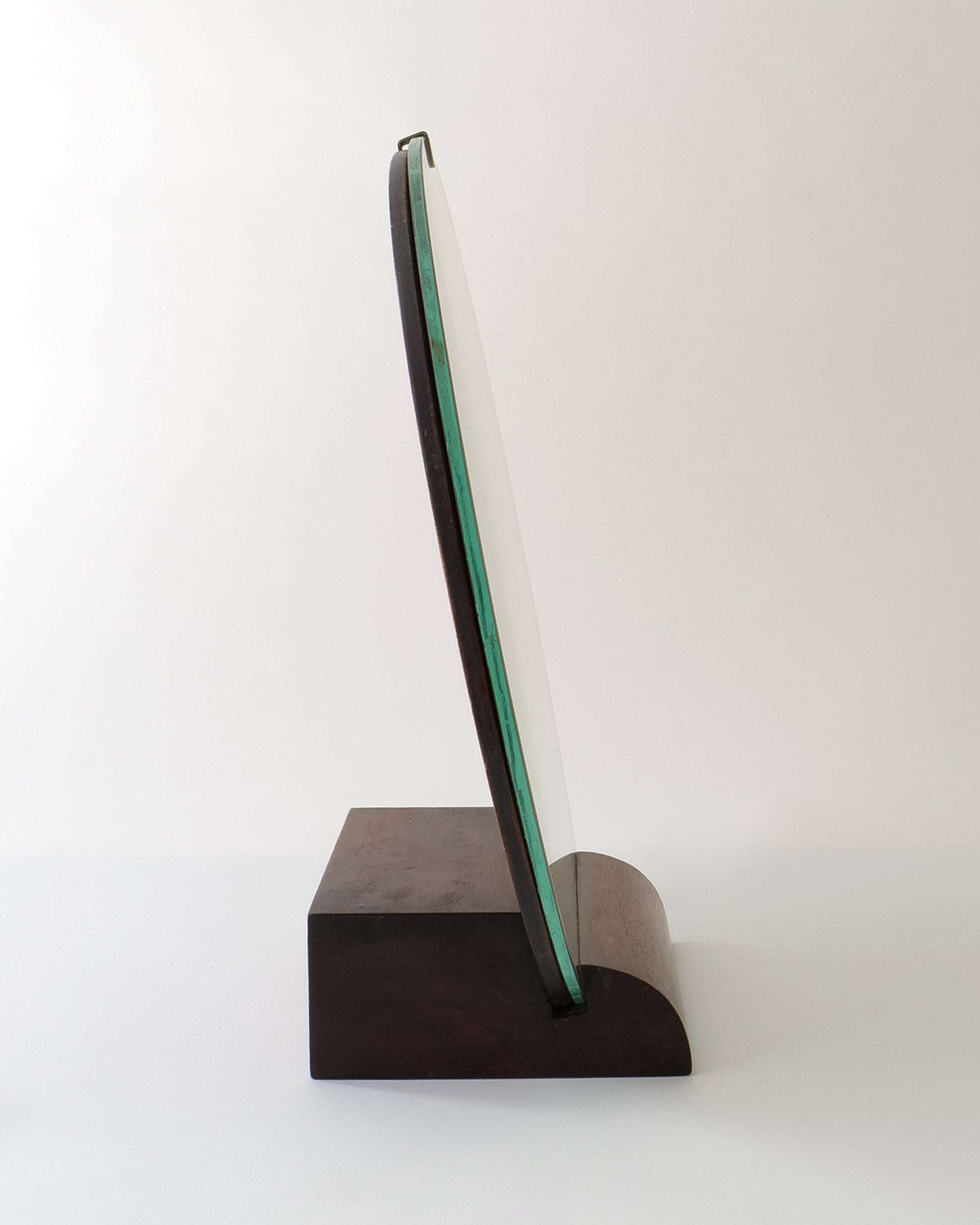 Italian Art Deco table mirror, slim side profile showing mirror edge and walnut base