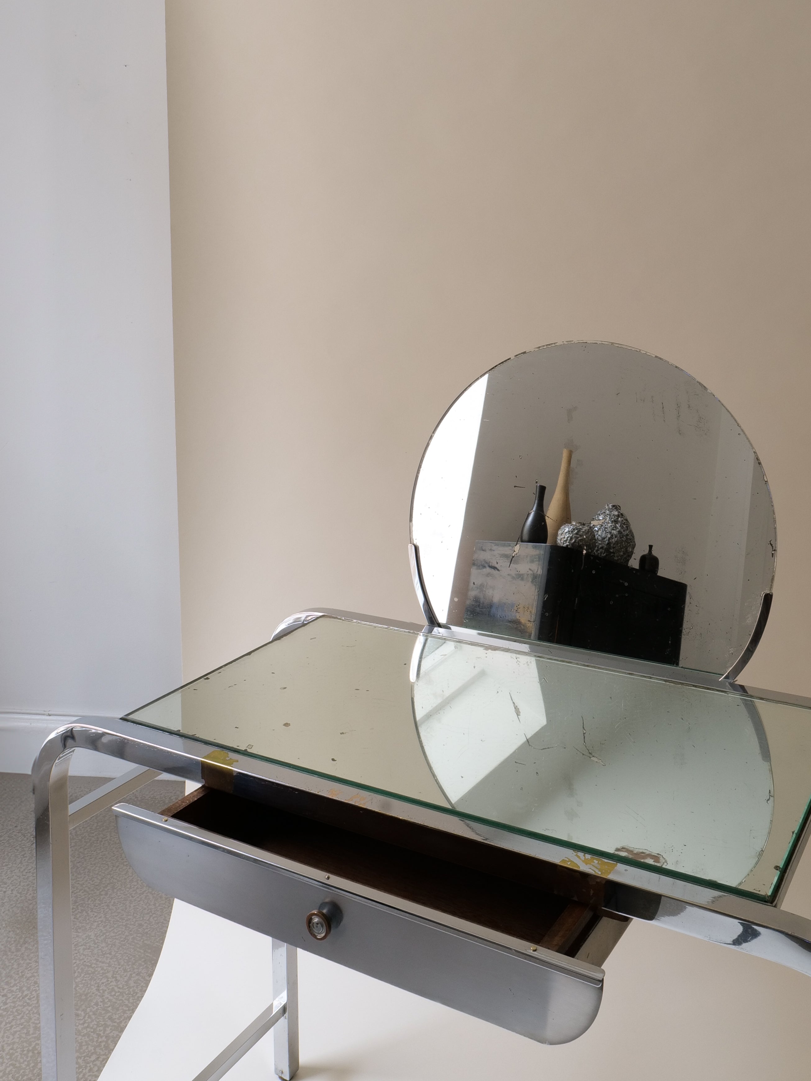 Modernist Vanity Table 1930s