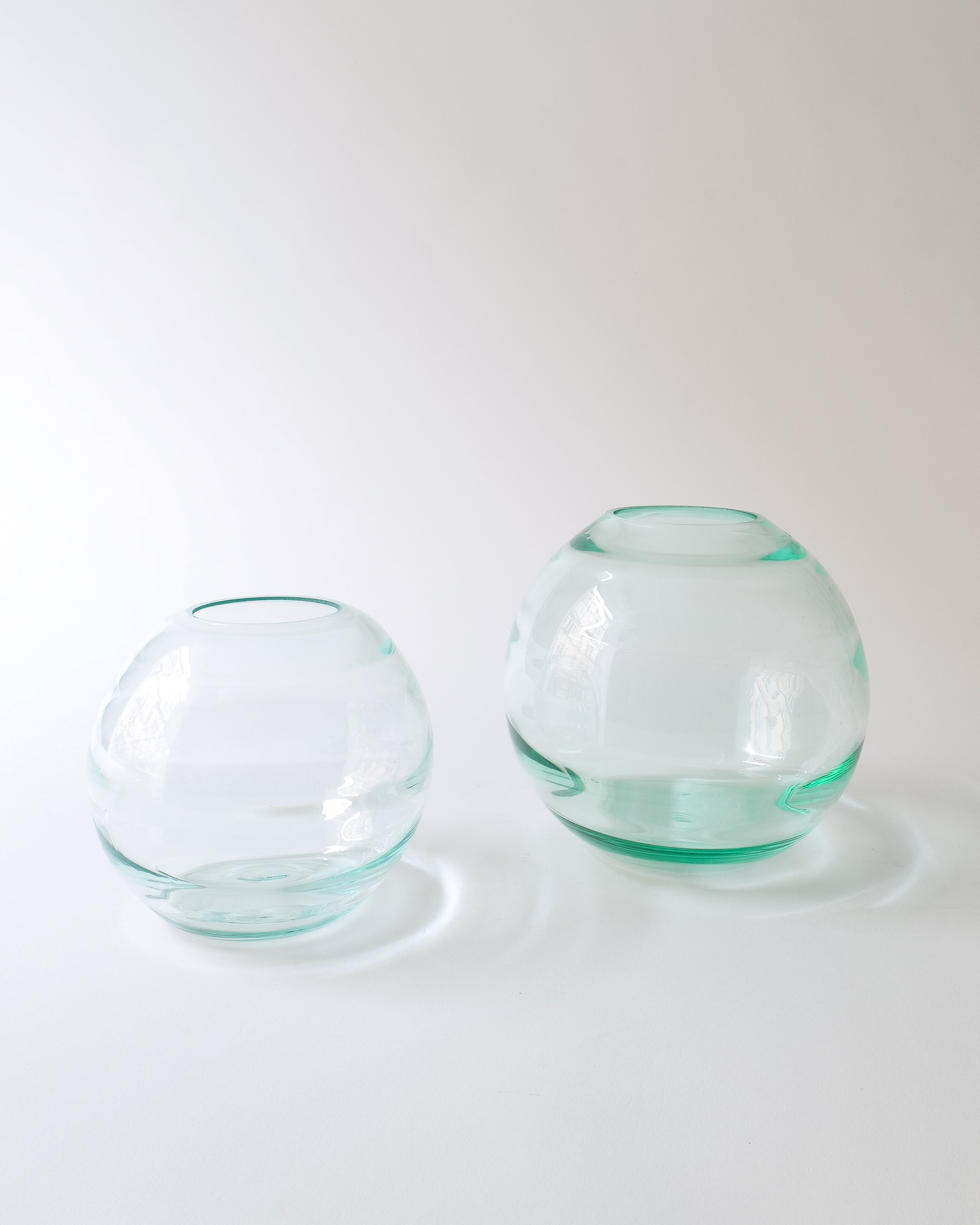 Orrefors Klotvasar Globe Vases, 1930s