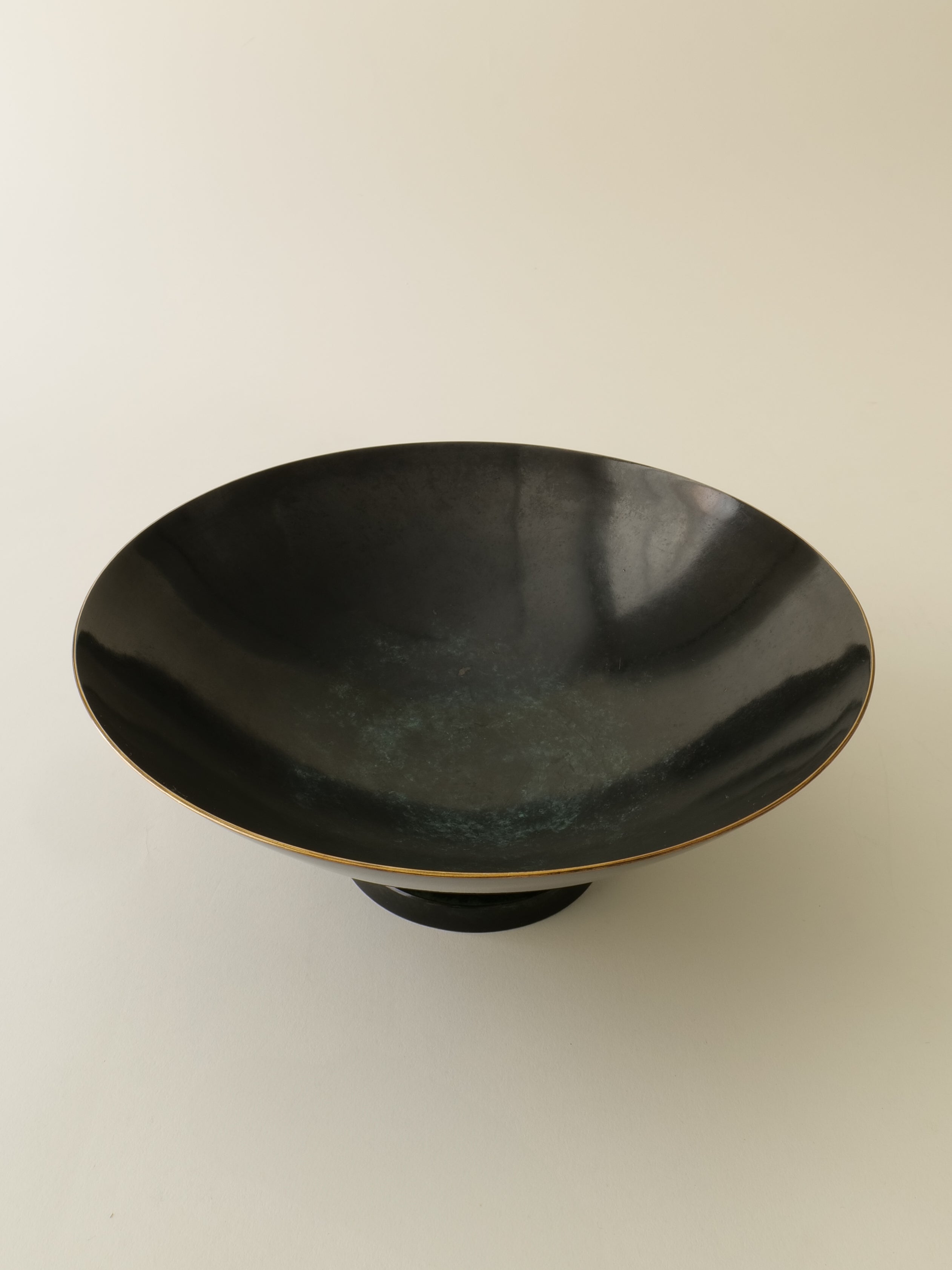 Patinated Bronze Raised Bowl c.1910