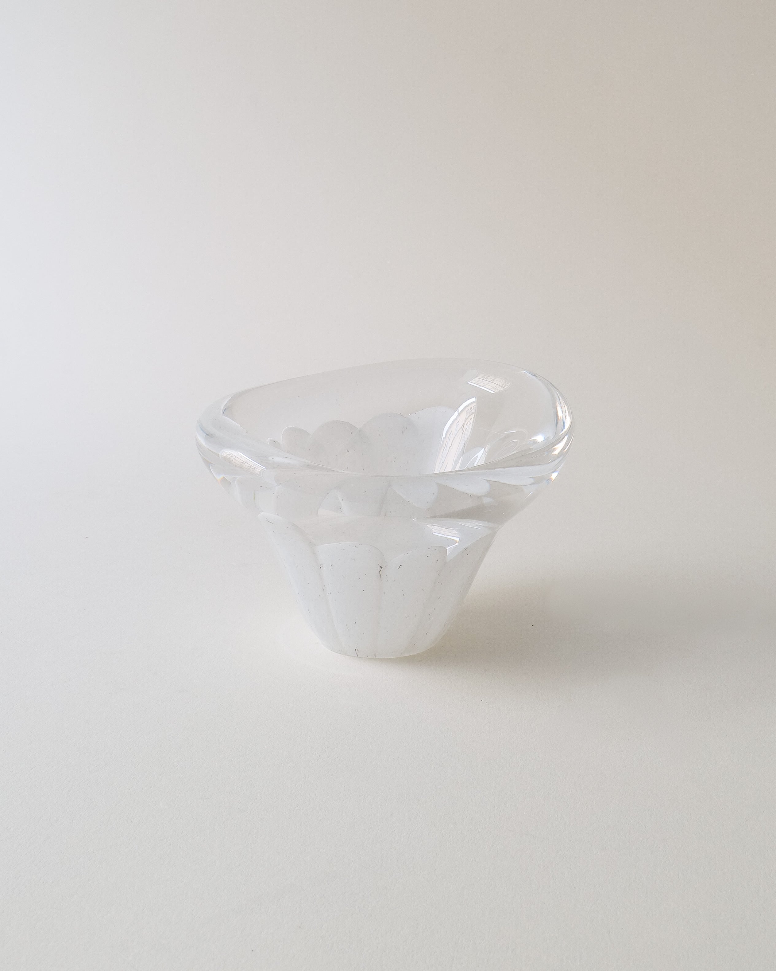 Vicke Lindstrand Glass Bowl Kosta 1950s