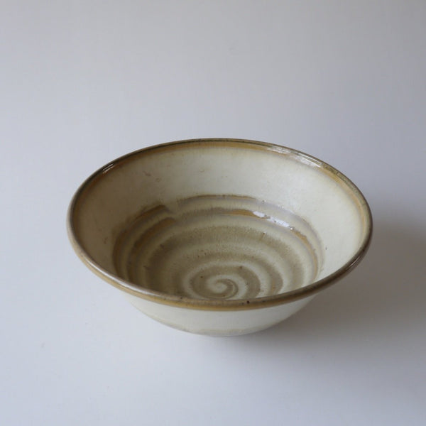 stoneware, pottery, bowl, cream, swirl, glaze